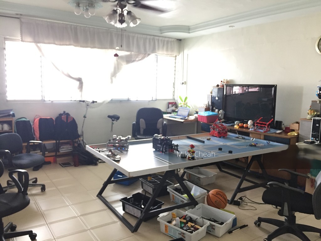 Blk 403 Jurong West Street 42 (Jurong West), HDB 4 Rooms #143595882